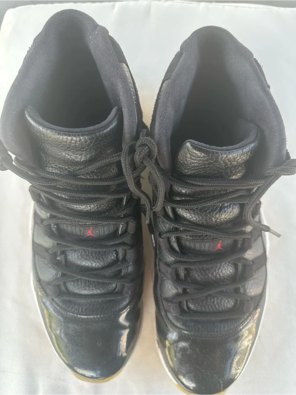 Air Jordan 11 Retro “72-10” Black Gym Red Size 10.5 Men’s Sneakers Size 10.5